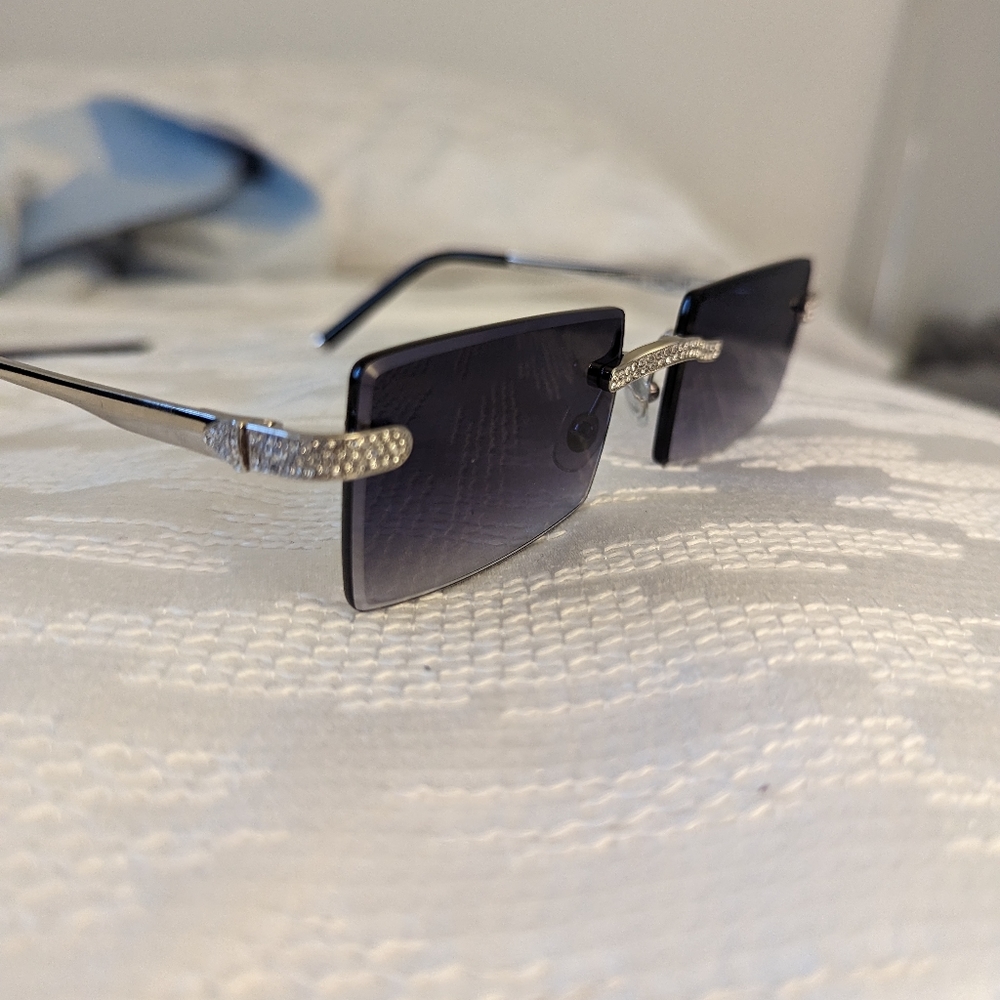 James Oro Iced Black Authentic Silver